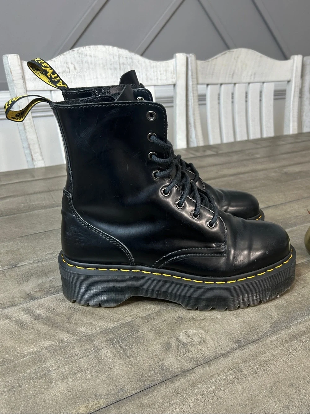 Dr. Martens Jadon Smooth Leather Combat Boots Black 8 Eye Men Size 10